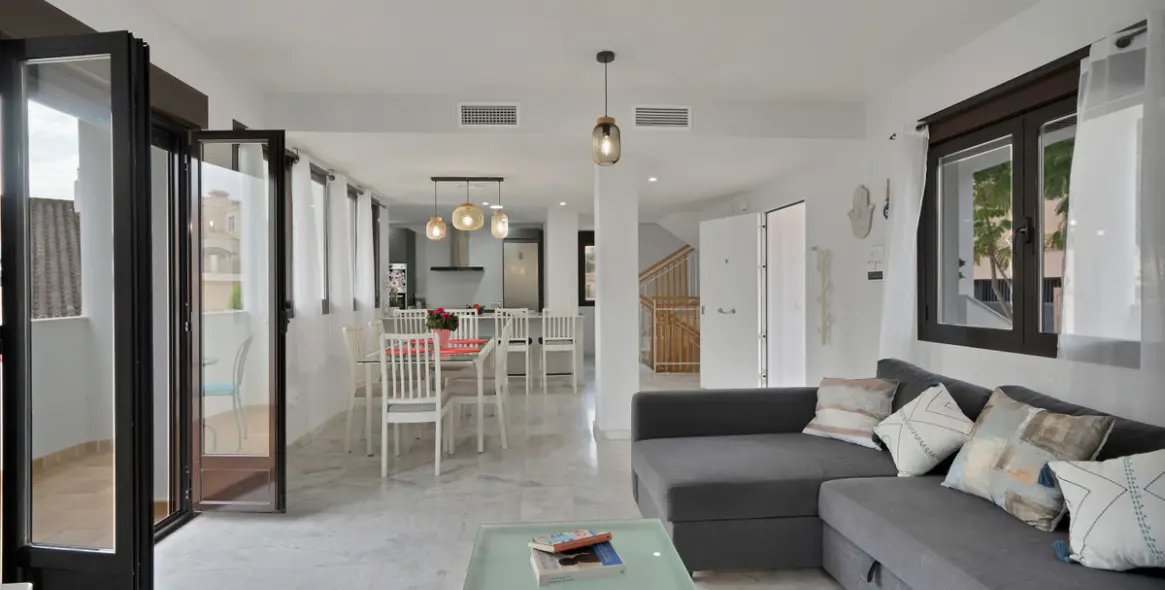 Продажа  отдельно стоящей виллы в Torrenueva 14