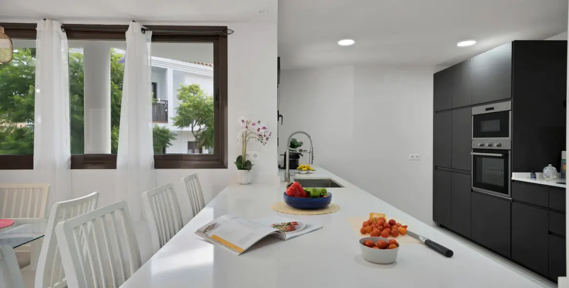 Продажа  отдельно стоящей виллы в Torrenueva 15