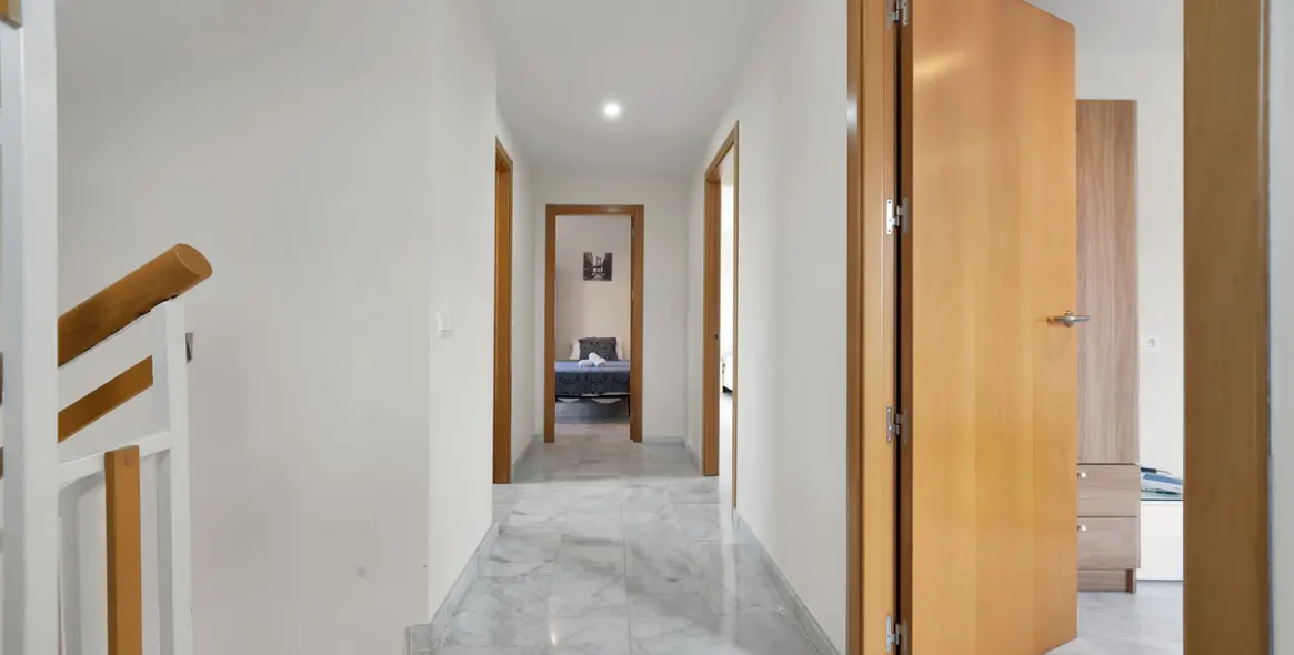 Продажа  отдельно стоящей виллы в Torrenueva 17