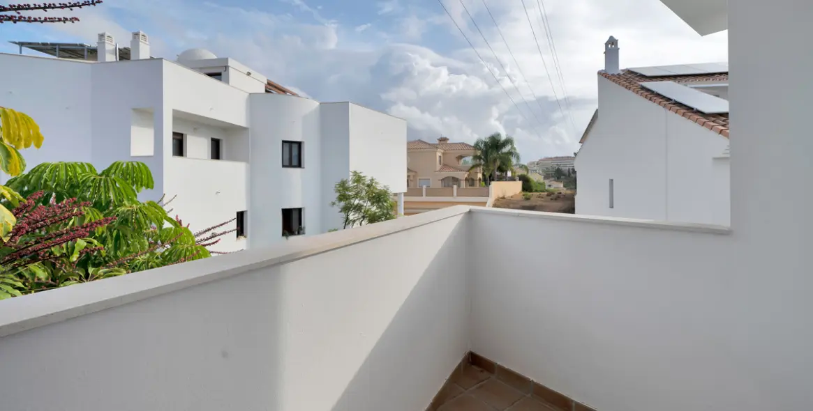 Продажа  отдельно стоящей виллы в Torrenueva 20