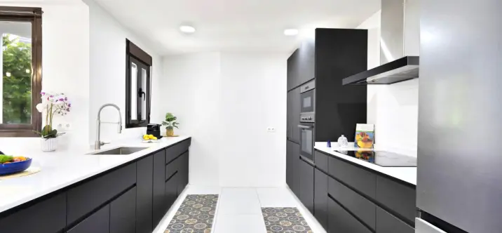 Venta de villa independiente en Riviera del Sol 3