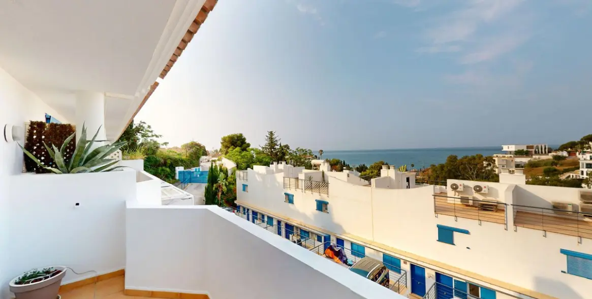 Продажа таунхауса в Benalmadena Costa 1