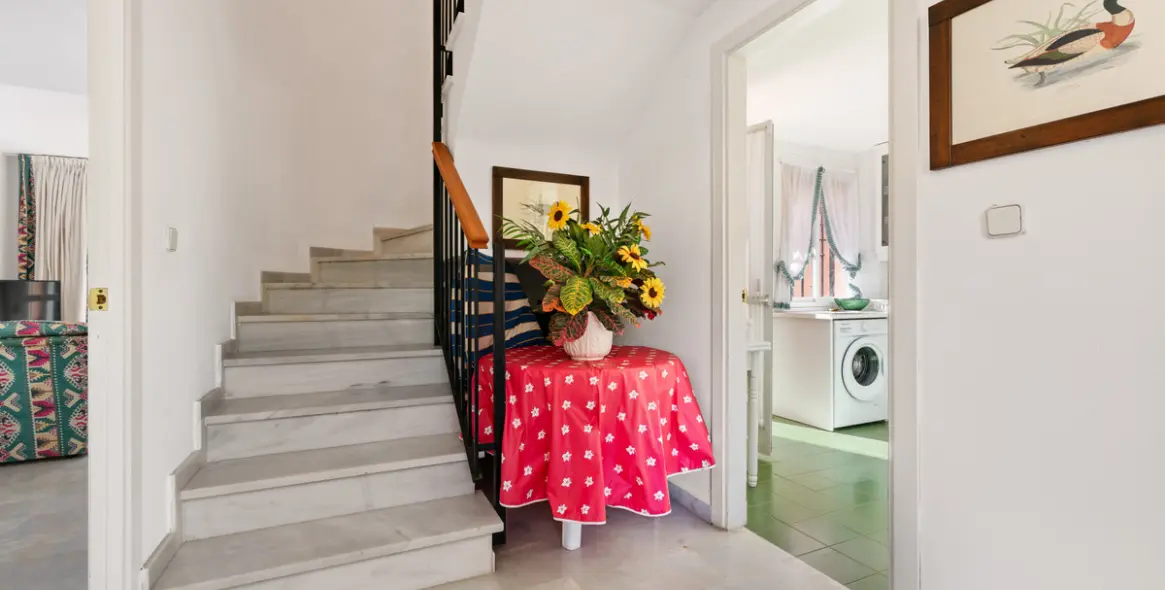 Sale of ground floor apartment in Marbella 6