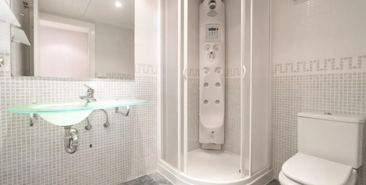 Продажа апартаментов на среднем этаже в Los Arqueros 15