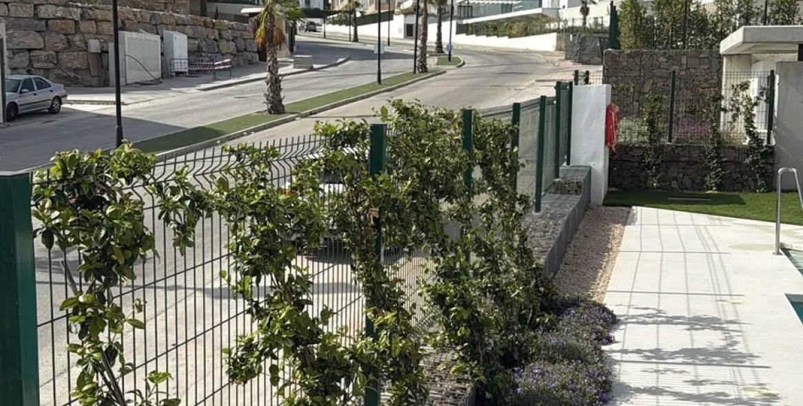 Продажа апартаментов на первом этаже в Benalmadena Costa 23