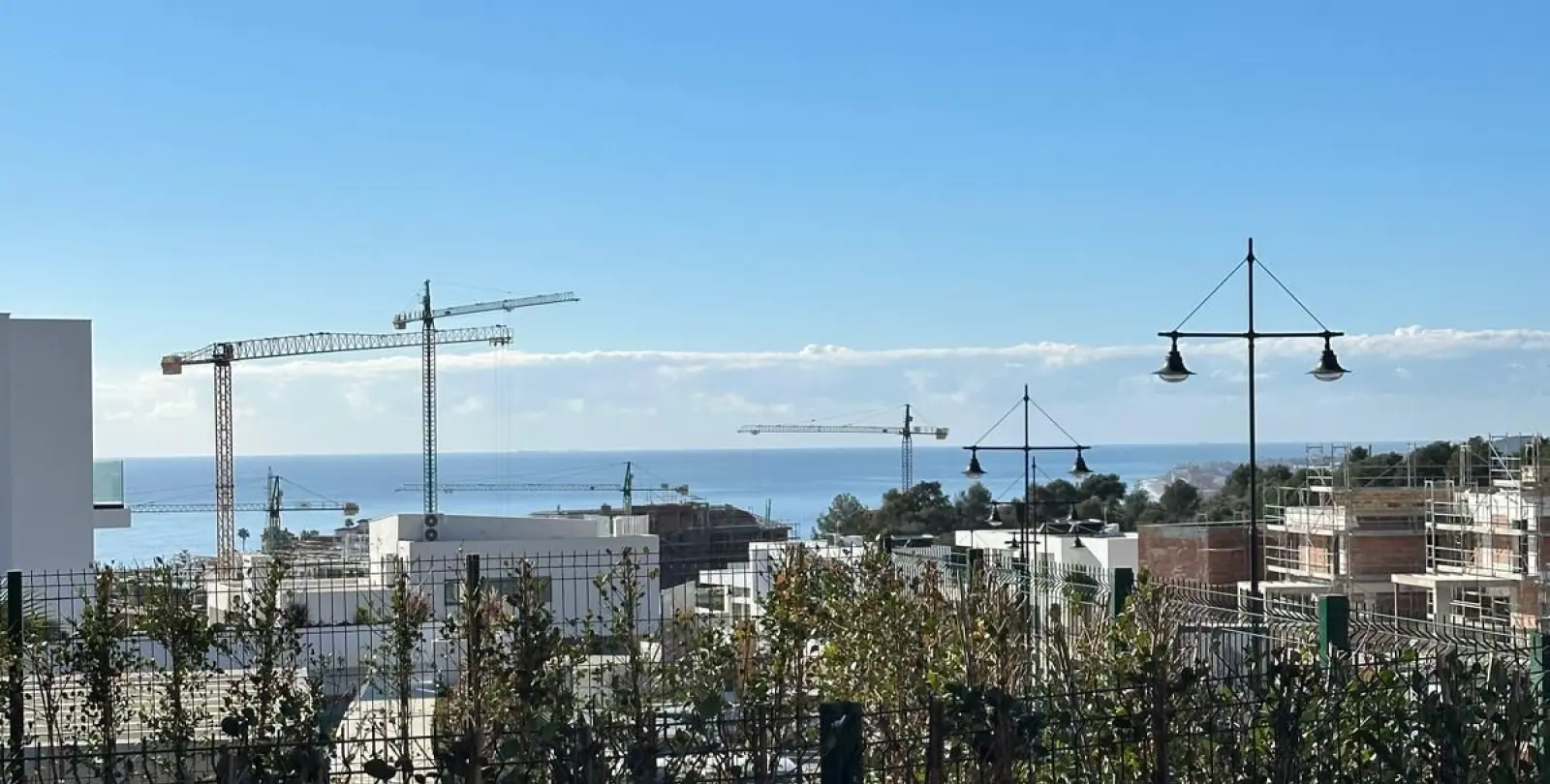 Sale of ground floor apartment in Benalmadena Costa 10