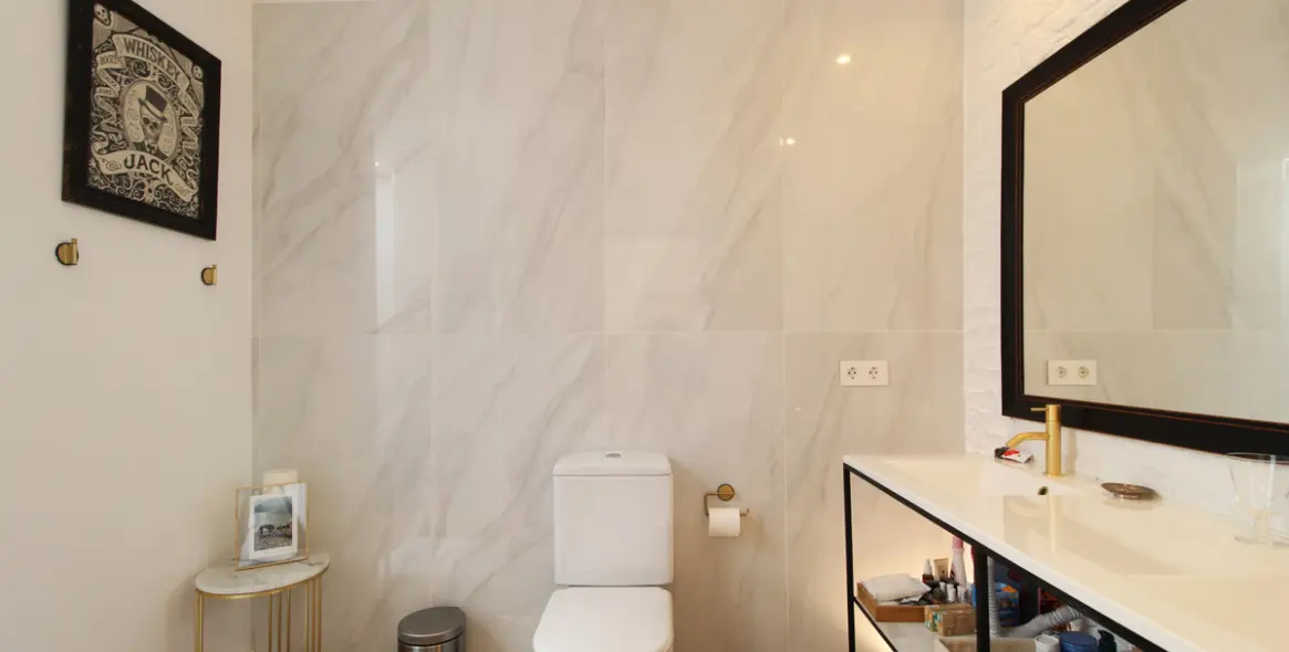 Venta de adosado en Marbella 8