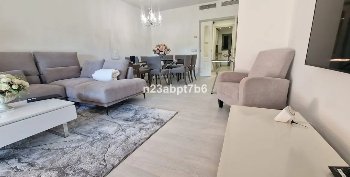 Sale of ground floor apartment in Atalaya 3