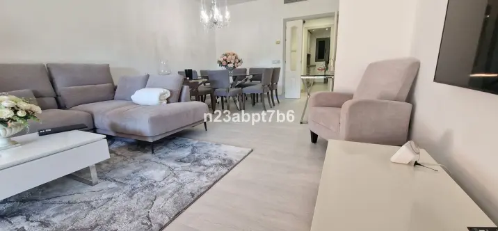 Sale of ground floor apartment in Atalaya 2