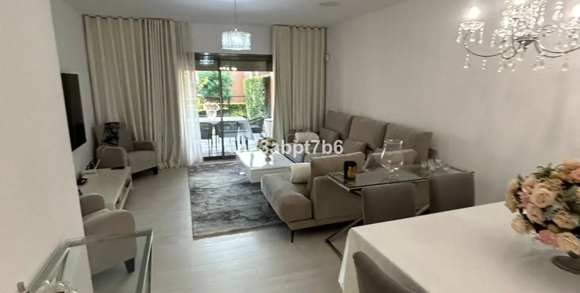 Sale of ground floor apartment in Atalaya 10