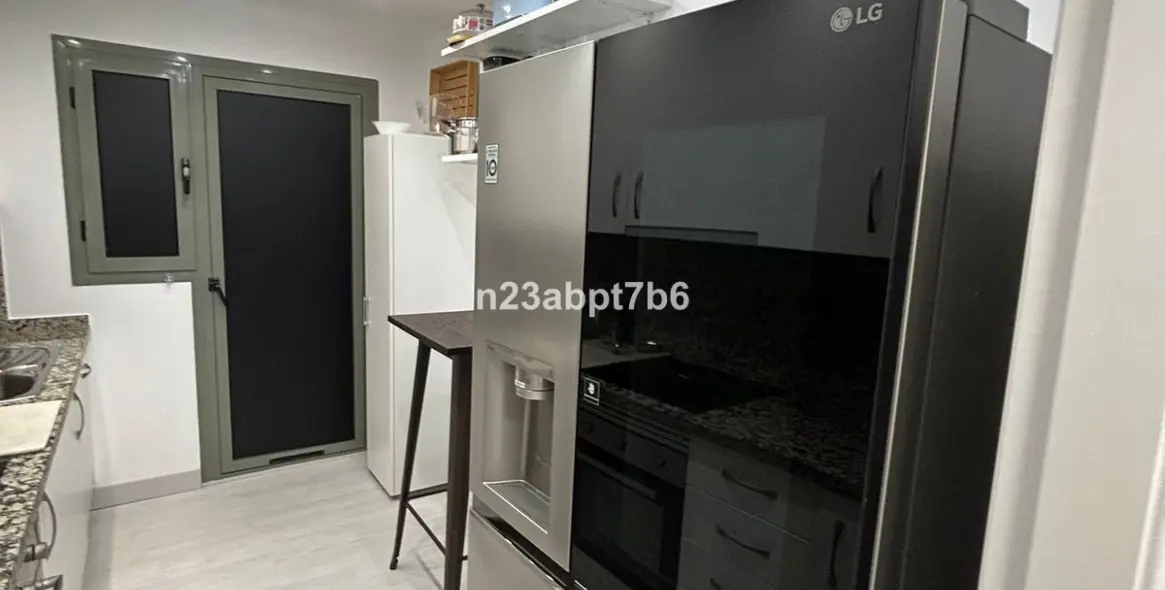 Sale of ground floor apartment in Atalaya 12