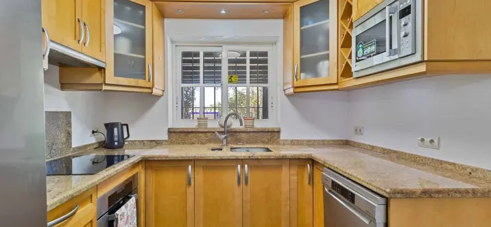 Продажа таунхауса в Estepona 4