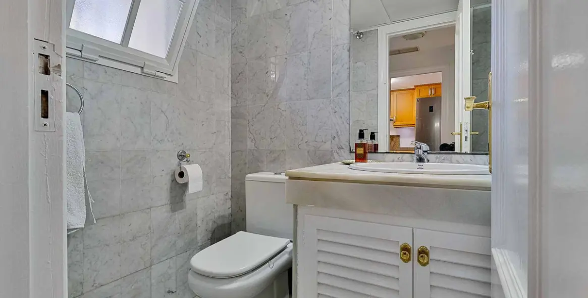 Продажа таунхауса в Estepona 6