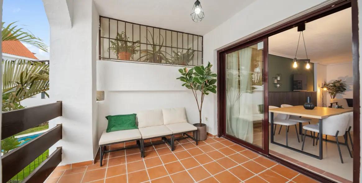 Продажа апартаментов на среднем этаже в Nueva Andalucía 7