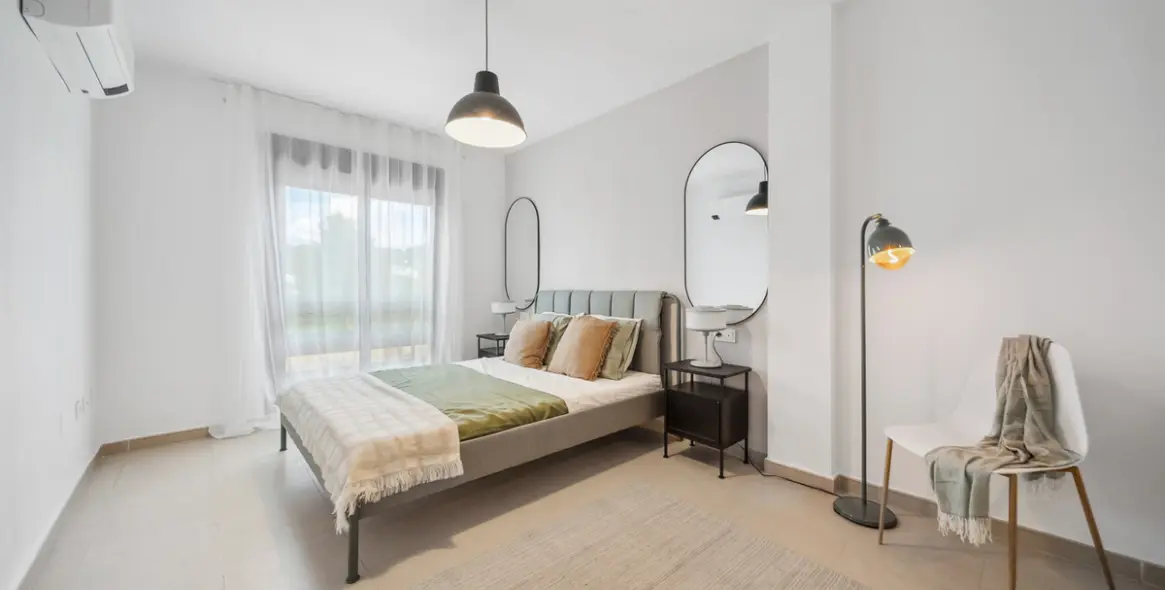 Продажа апартаментов на среднем этаже в Nueva Andalucía 13