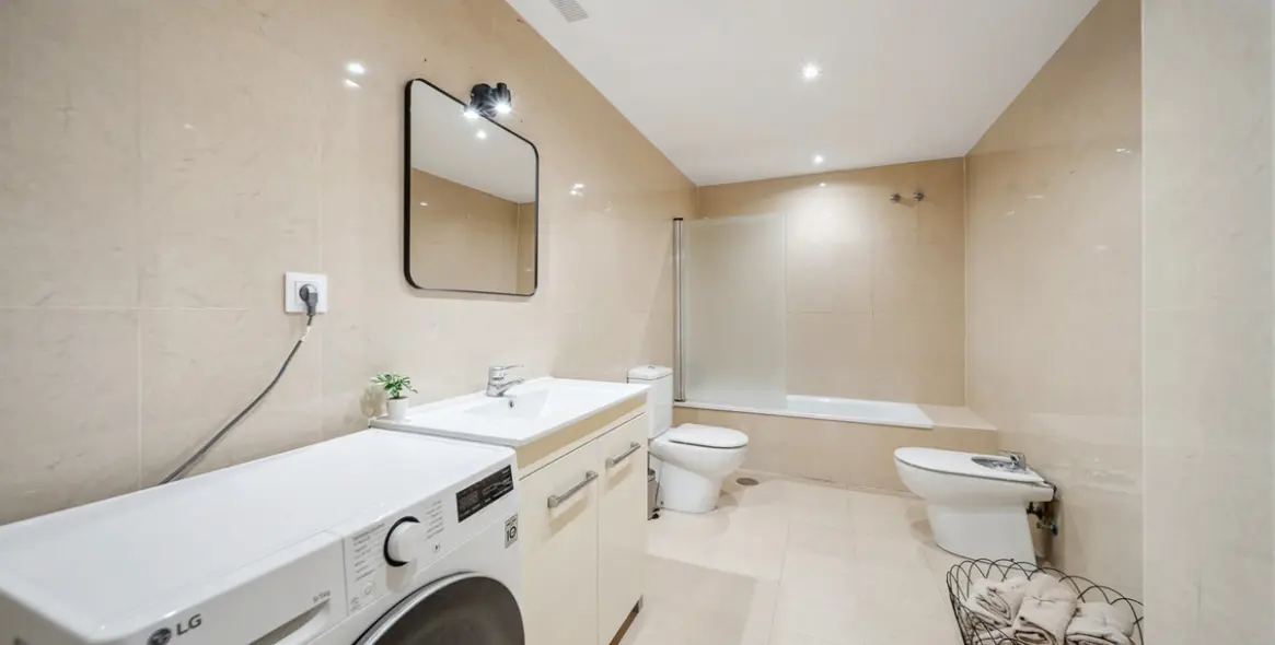 Продажа апартаментов на среднем этаже в Nueva Andalucía 15