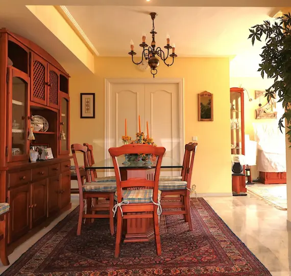 Sale of penthouse duplex in Bel Air