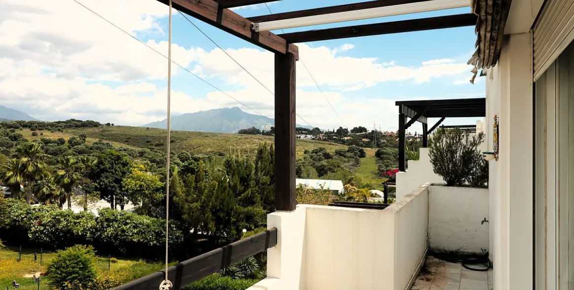 Sale of penthouse duplex in Bel Air 41