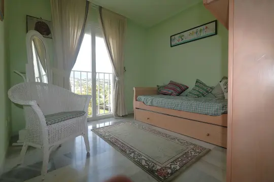 Image 8 thumb