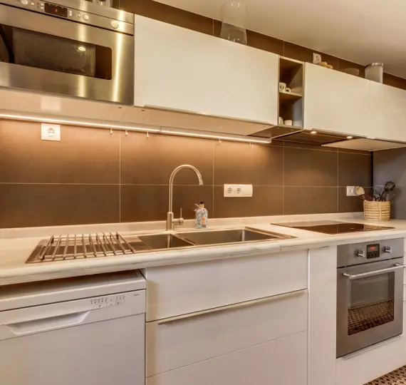 Sale of penthouse duplex in Nueva Andalucía