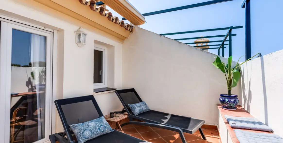 Продажа двухуровневого пентхауса в Nueva Andalucía 17