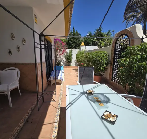 Sale of ground floor apartment in Marbella