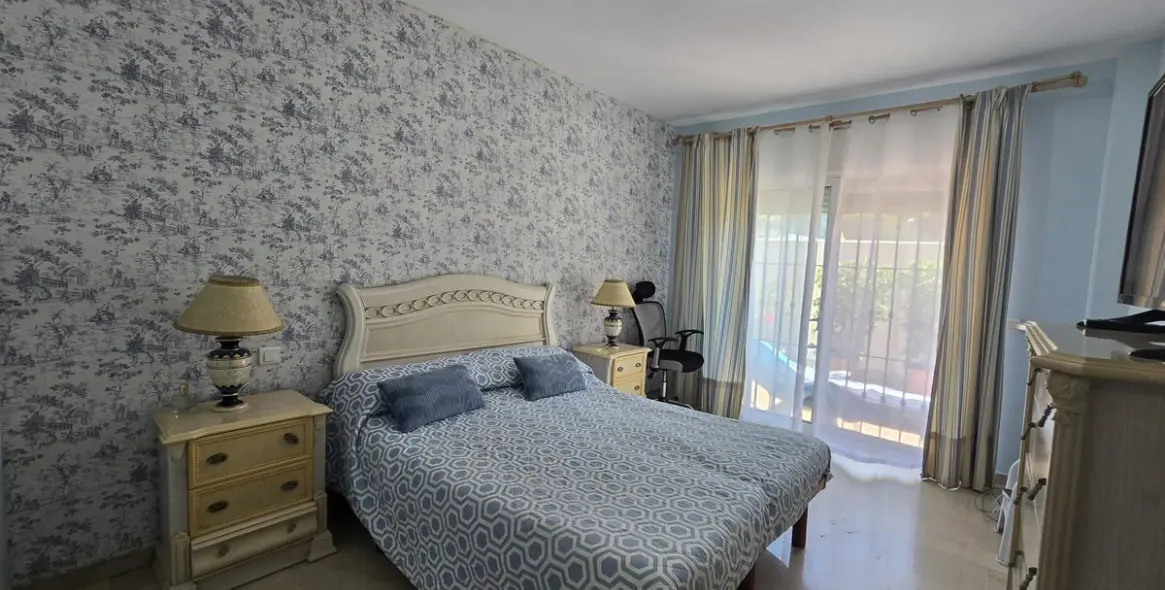 Sale of ground floor apartment in Marbella 26