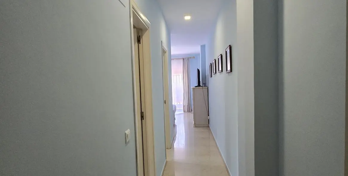 Sale of ground floor apartment in Marbella 27