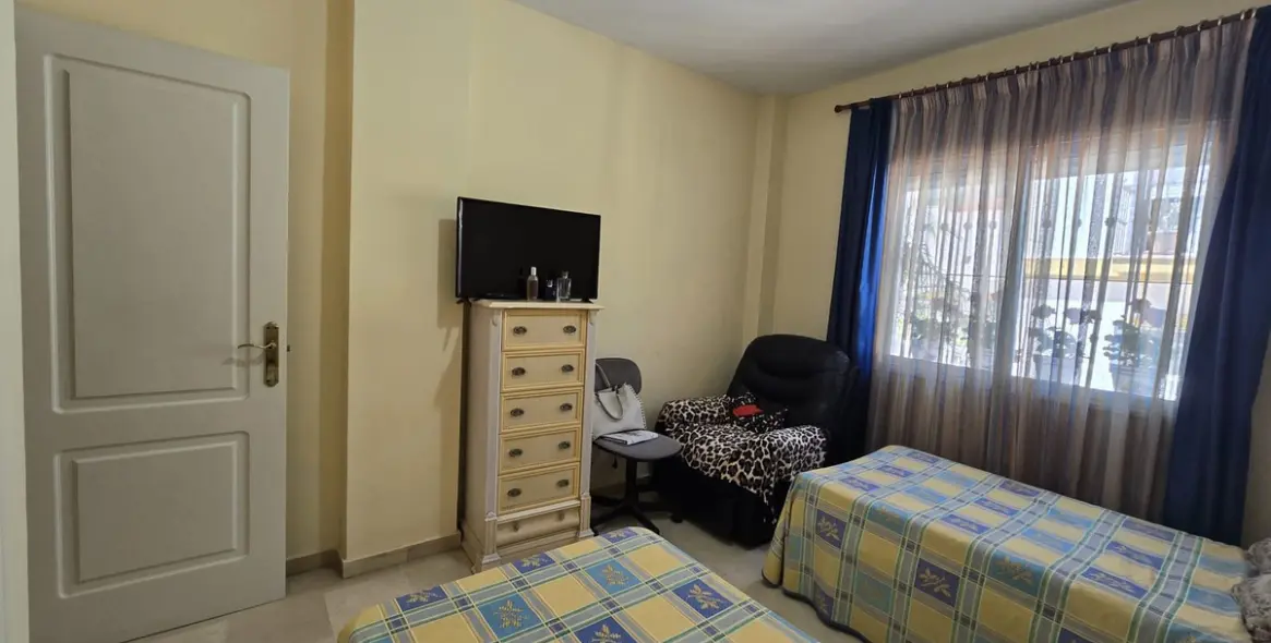 Sale of ground floor apartment in Marbella 32