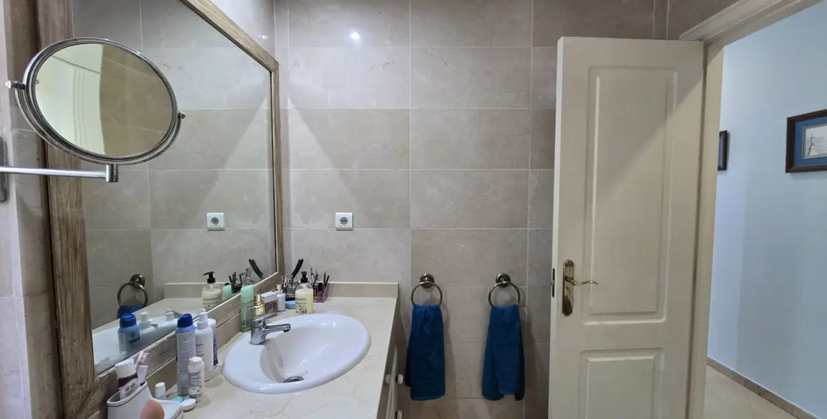 Sale of ground floor apartment in Marbella 36