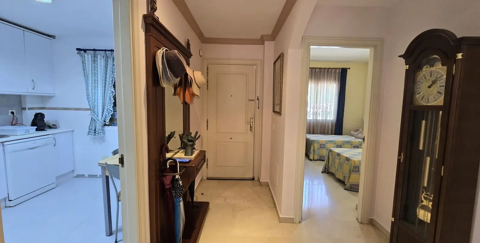 Venta de apartamento en planta baja en Marbella 23