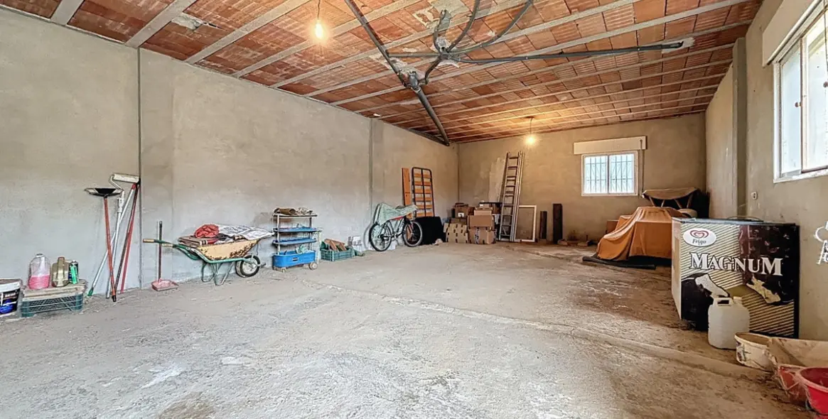 Продажа  отдельно стоящей виллы в Chilches 46