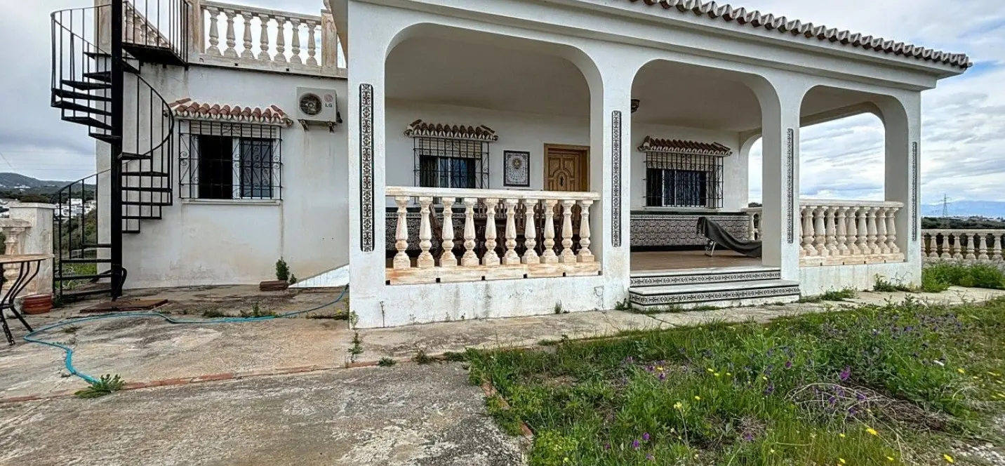 Venta de villa independiente en Chilches 1