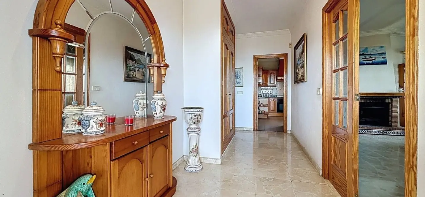 Venta de villa independiente en Chilches 3