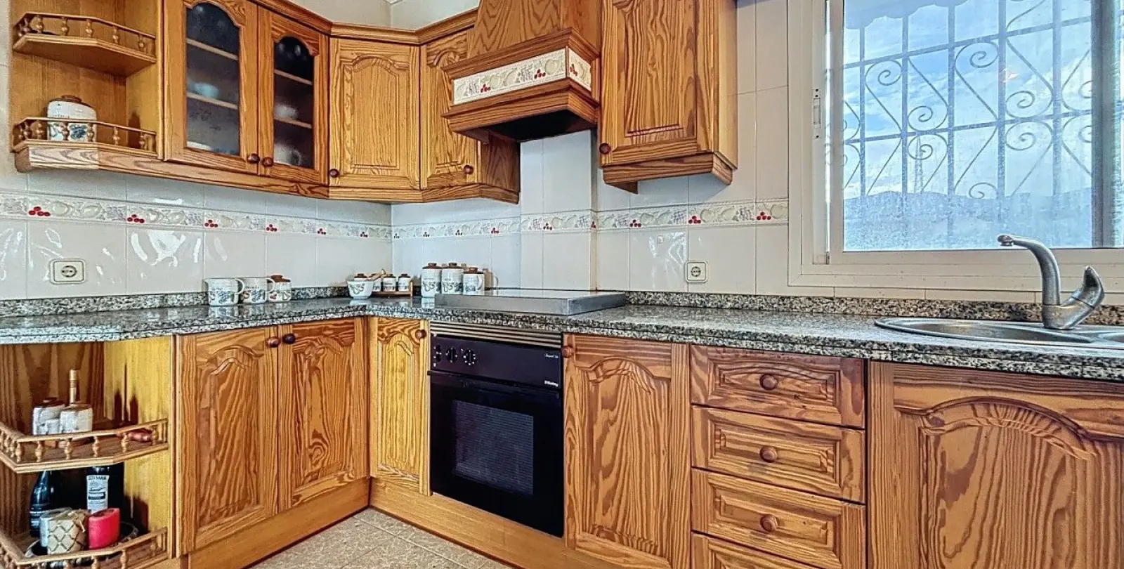 Venta de villa independiente en Chilches 13
