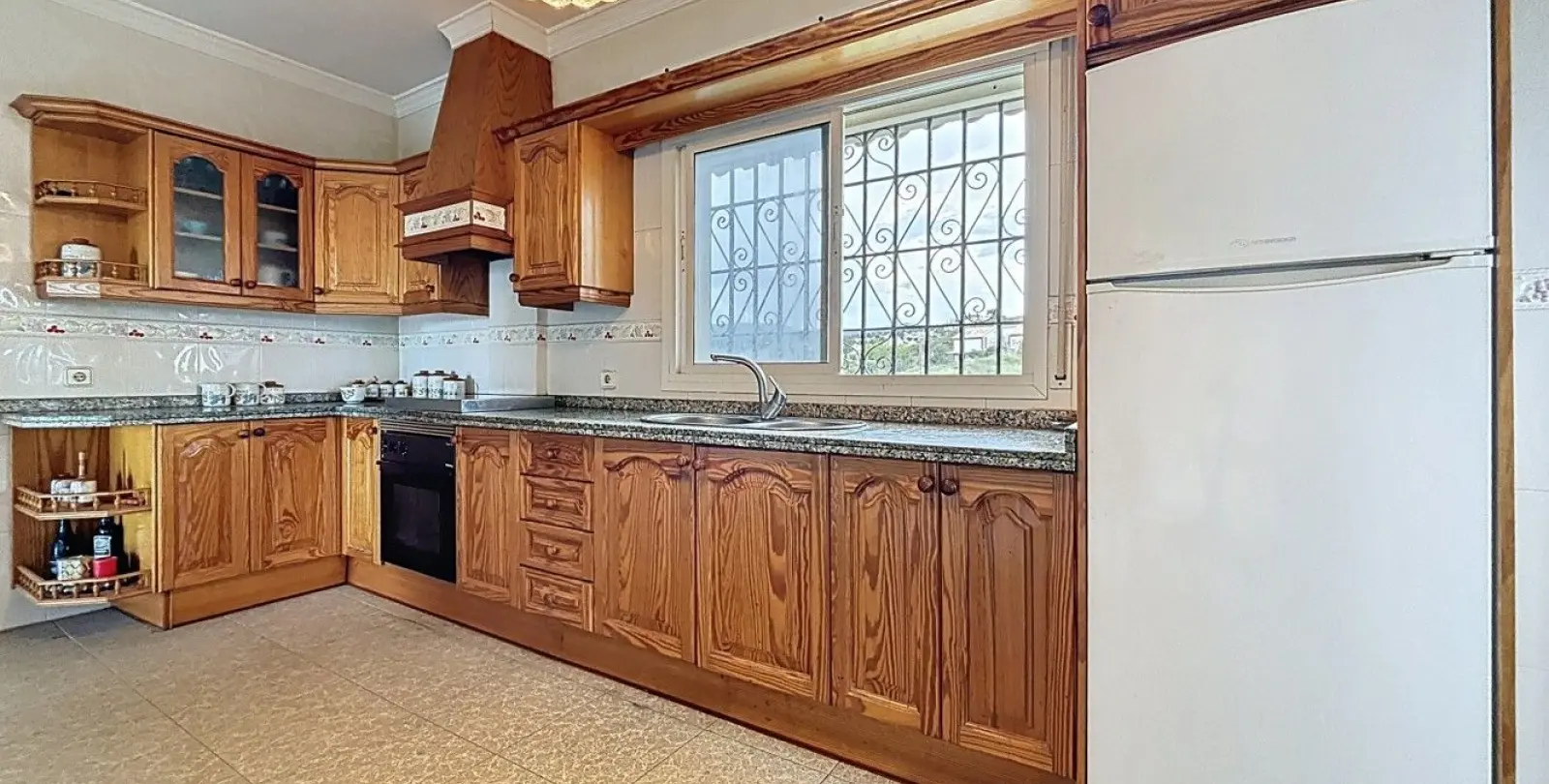 Venta de villa independiente en Chilches 14