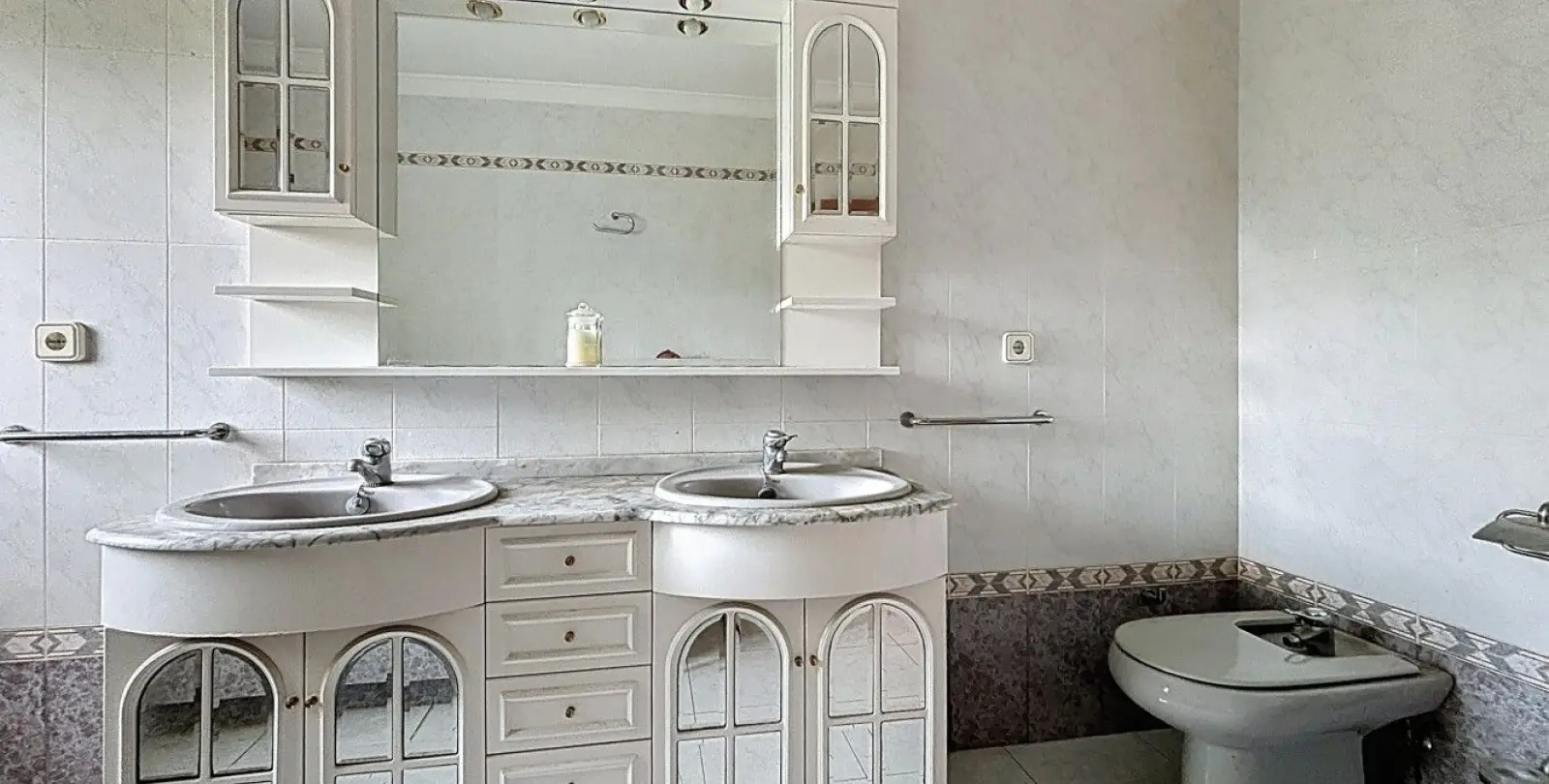 Venta de villa independiente en Chilches 34