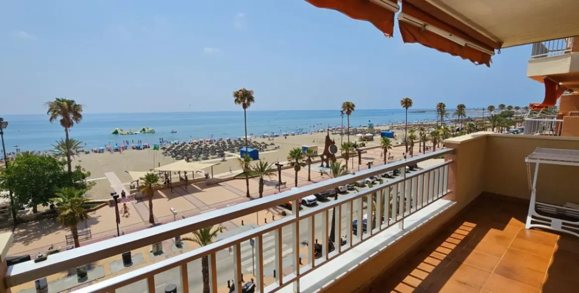 Sale of middle floor apartment in Los Boliches 2