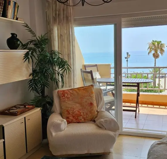 Sale of middle floor apartment in Los Boliches