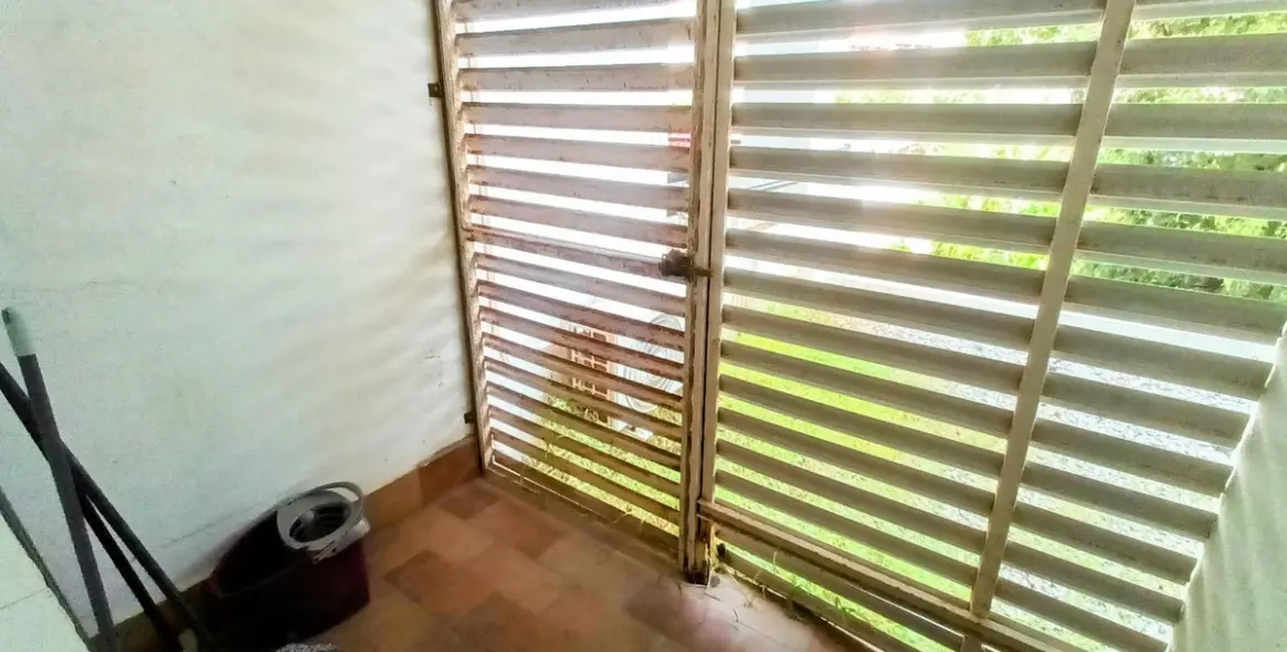 Sale of ground floor apartment in La Carihuela 4