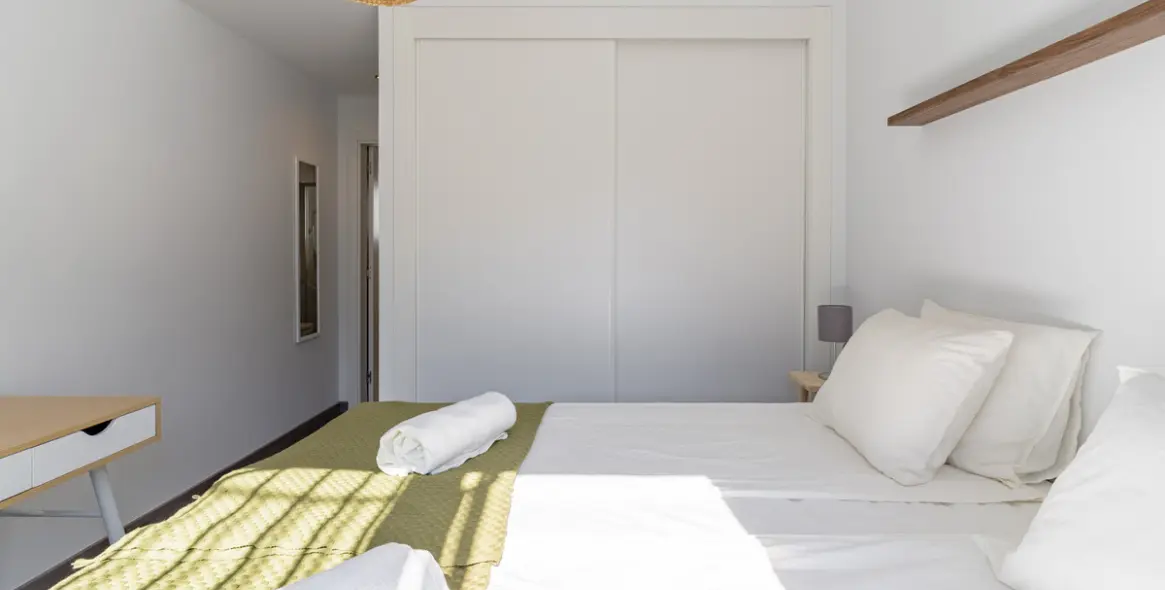 Sale of penthouse in Estepona 12