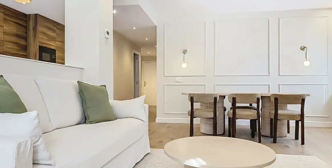 Sale of ground floor apartment in Estepona 7