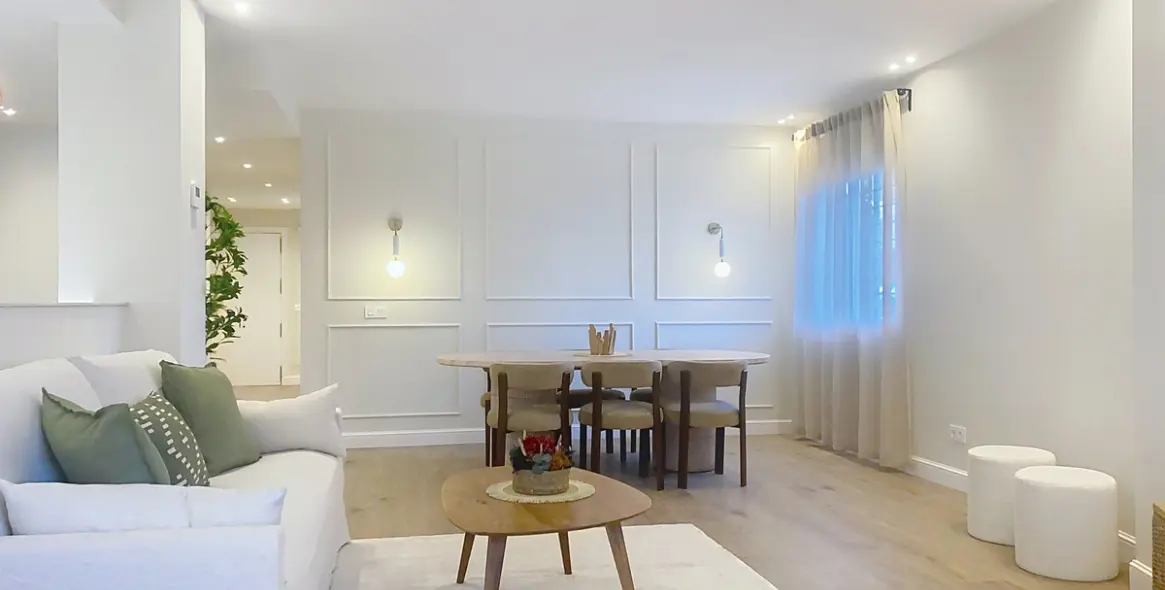 Sale of ground floor apartment in Estepona 12