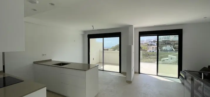 Sale of townhouse in Torrox Costa 2