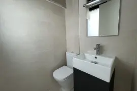 Image 7 thumb
