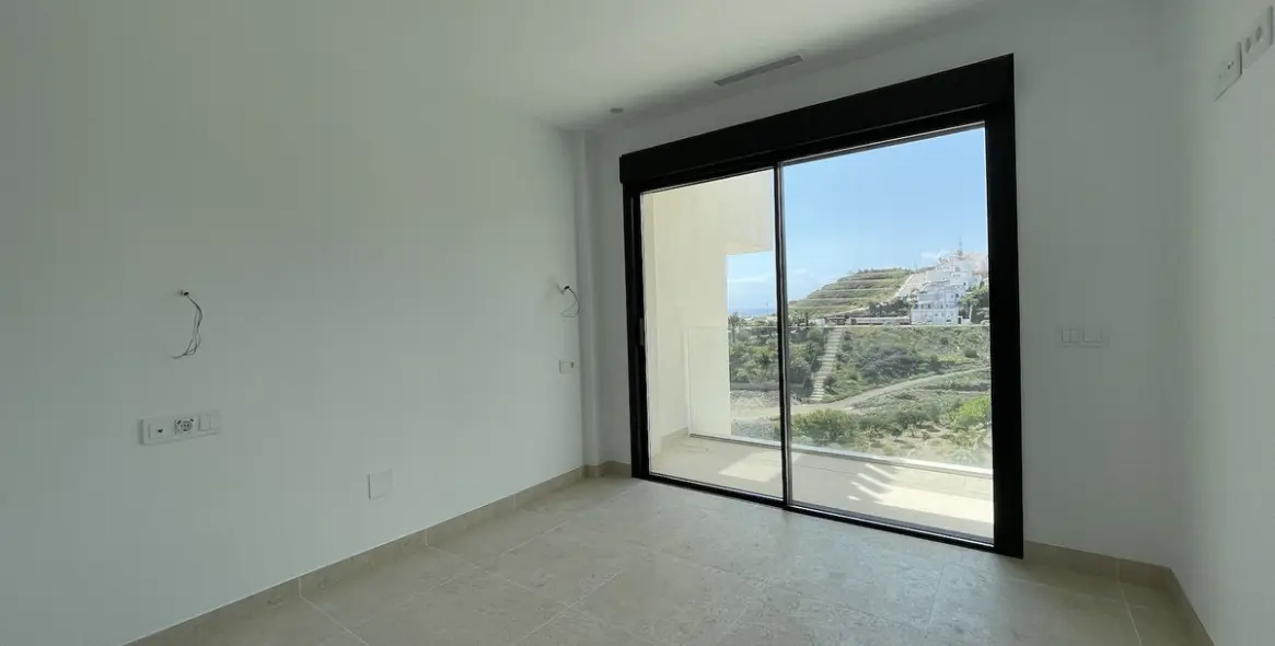 Sale of townhouse in Torrox Costa 8