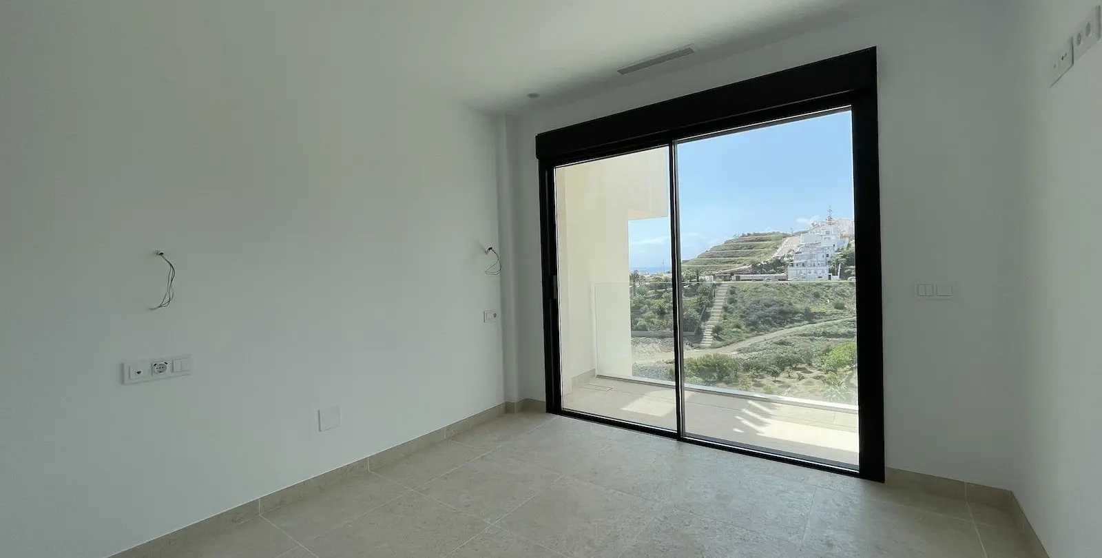 Sale of townhouse in Torrox Costa 8
