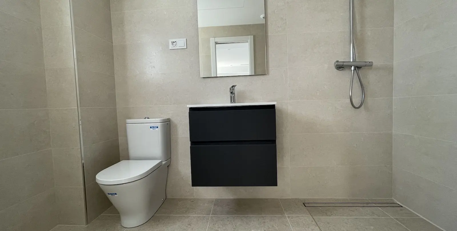 Sale of townhouse in Torrox Costa 17