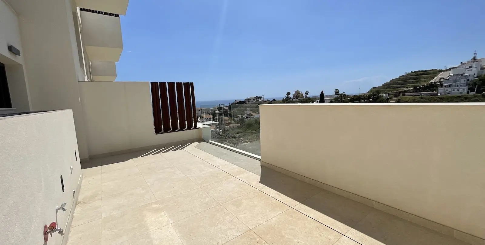 Sale of townhouse in Torrox Costa 19