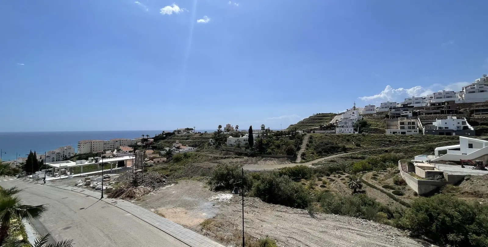Sale of townhouse in Torrox Costa 24